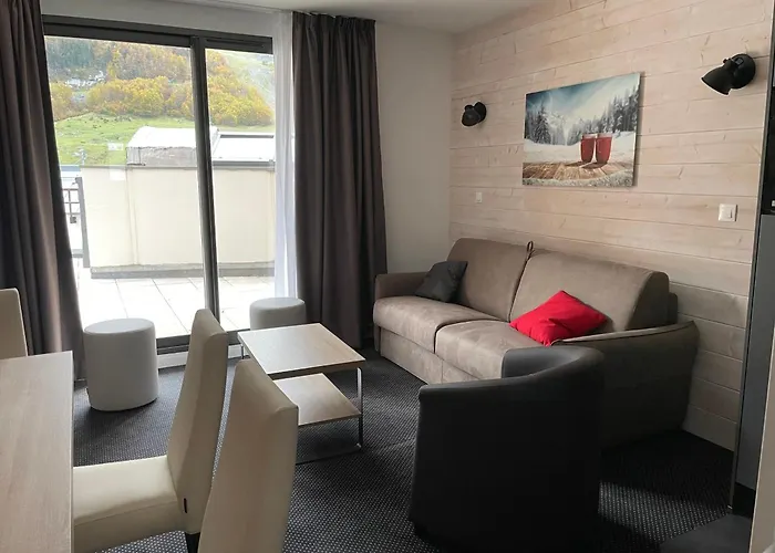 A Gourette, 6 Pers, Proche Pistes, Animaux Admis - Fr-1-860-36