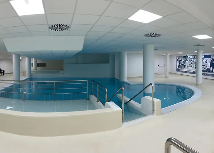 A Gourette, 6 Pers, Proche Pistes, Animaux Admis - Fr-1-860-36